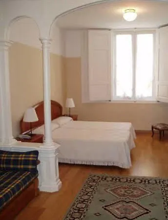 Paris 2* Santander